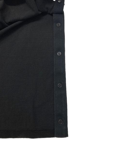sacai（サカイ）sacai (サカイ) Studs Pocket Tee ブラック サイズ:1の古着・服飾アイテム