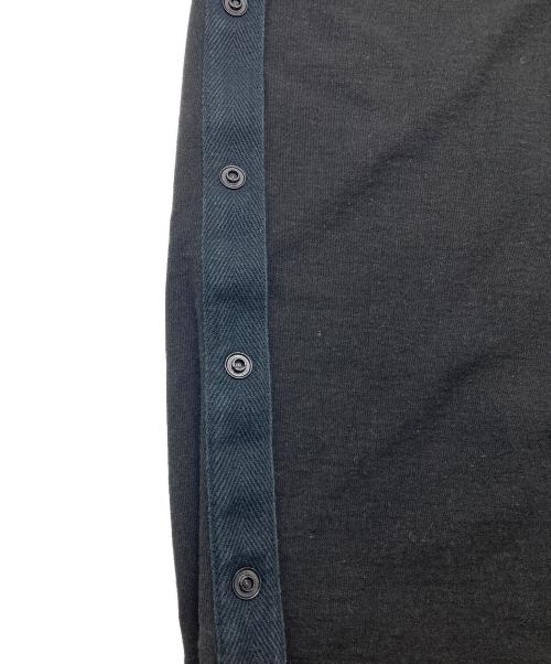 sacai（サカイ）sacai (サカイ) Studs Pocket Tee ブラック サイズ:1の古着・服飾アイテム