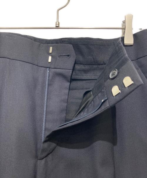 KOLOR（カラー）KOLOR (カラー) トロピカルウール タック トラウザーパンツ ネイビー サイズ:Mの古着・服飾アイテム