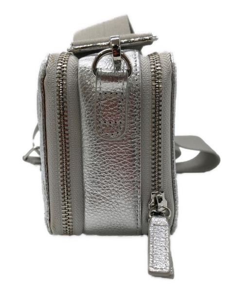 ear PAPILLONNER（イアパピヨネ）ear PAPILLONNER (イアパピヨネ) ウォレット&ショルダーバッグ シルバーの古着・服飾アイテム