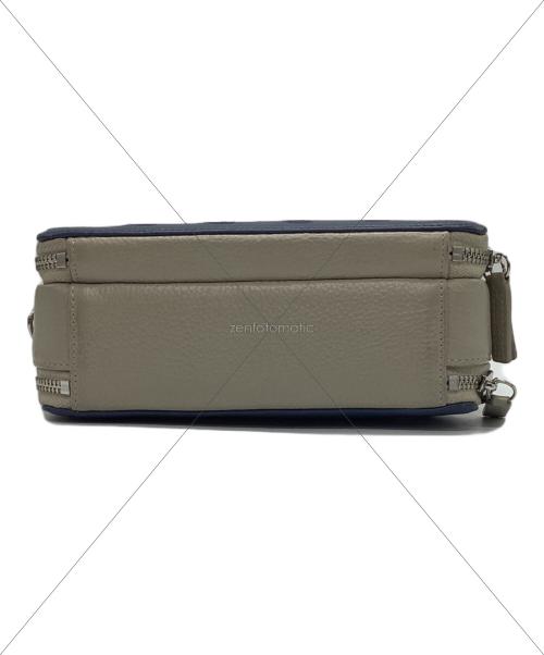 ear PAPILLONNER（イアパピヨネ）ear PAPILLONNER (イアパピヨネ) ウォレット＆ショルダーバッグ ブルー×グレーの古着・服飾アイテム