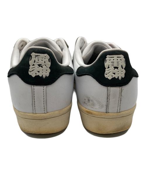 adidas（アディダス）adidas (アディダス) 風神雷神スーパースター / ローカットスニーカー ホワイト サイズ:24.5cmの古着・服飾アイテム
