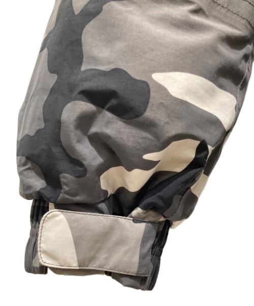 SUPREME（シュプリーム）SUPREME (シュプリーム) 700-Fill DOWN PARKA / 700フィル ダウン パーカー / ダウンジャケット ブラック×ホワイト サイズ:Lの古着・服飾アイテム