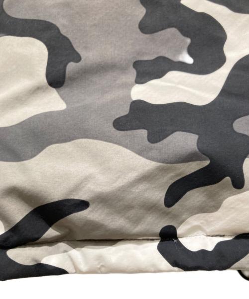 SUPREME（シュプリーム）SUPREME (シュプリーム) 700-Fill DOWN PARKA / 700フィル ダウン パーカー / ダウンジャケット ブラック×ホワイト サイズ:Lの古着・服飾アイテム