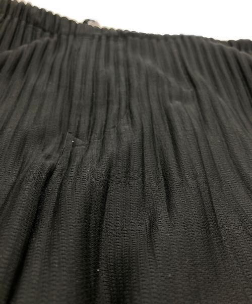 HOMME PLISSE ISSEY MIYAKE（オム プリッセ イッセイ ミヤケ）HOMME PLISSE ISSEY MIYAKE (オム プリッセ イッセイ ミヤケ) 消しプリーツパンツ ブラック サイズ:3の古着・服飾アイテム