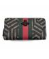 GUCCI（グッチ）の古着「ラウンドファスナー財布」