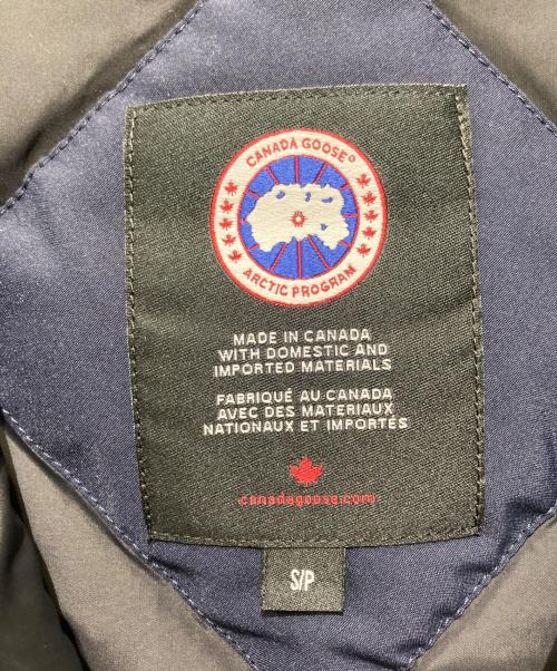 CANADA GOOSE（カナダグース）CANADA GOOSE (カナダグース) Jasper Parka / ジャスパー パーカ / ダウンジャケット ネイビー サイズ:Sの古着・服飾アイテム