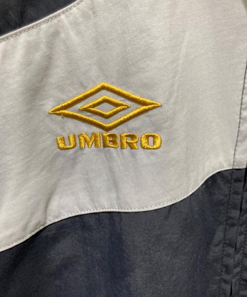 SUPREME（シュプリーム）SUPREME (シュプリーム) UMBRO (アンブロ) 23SS Umbro Track Jacket グレー×ブラック サイズ:XLの古着・服飾アイテム