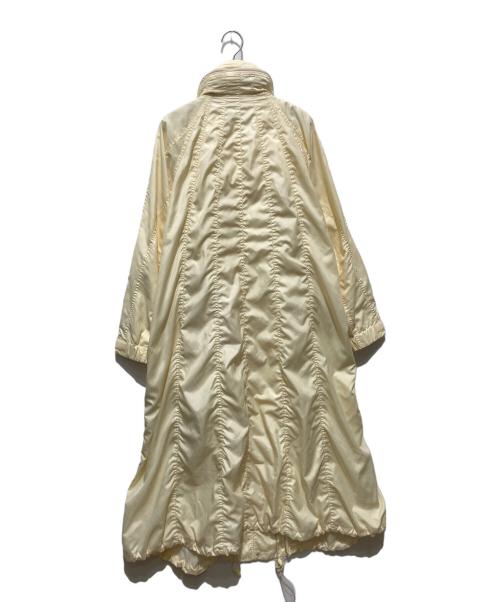 ISSEY MIYAKE FETE（イッセイミヤケフェット）ISSEY MIYAKE FETE (イッセイミヤケフェット) パラシュートコート ベージュ サイズ:Lの古着・服飾アイテム