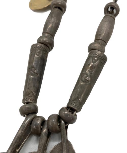 LARRY SMITH（ラリースミス）LARRY SMITH (ラリースミス) トリプルフェザーネックレスの古着・服飾アイテム