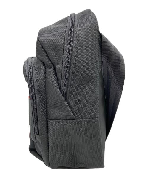 BRIEFING（ブリーフィング）BRIEFING (ブリーフィング) BS BOX SHOULDER M AG グレー 未使用品の古着・服飾アイテム