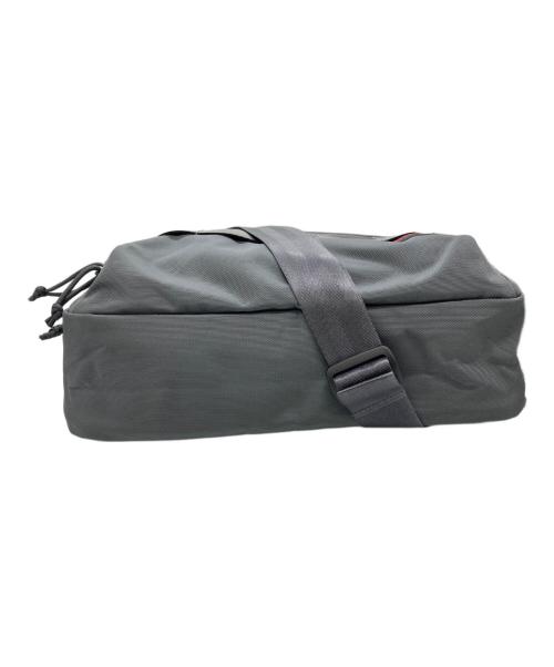 BRIEFING（ブリーフィング）BRIEFING (ブリーフィング) BS BOX SHOULDER M AG グレー 未使用品の古着・服飾アイテム