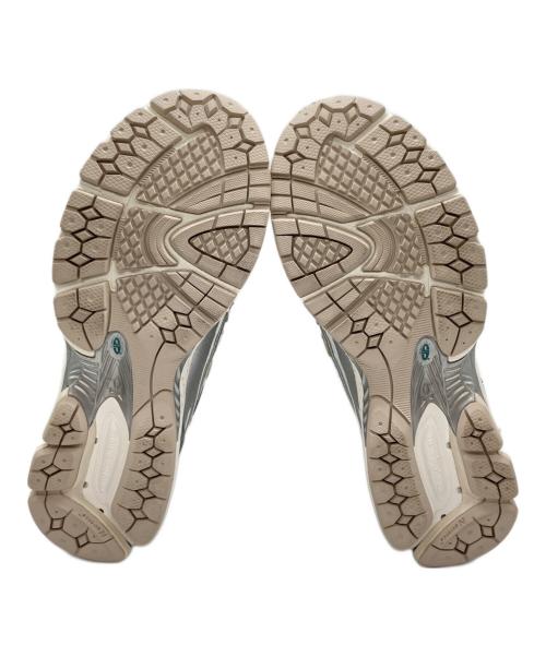 NEW BALANCE（ニューバランス）NEW BALANCE (ニューバランス) スニーカー ホワイト×グレー サイズ:27cmの古着・服飾アイテム