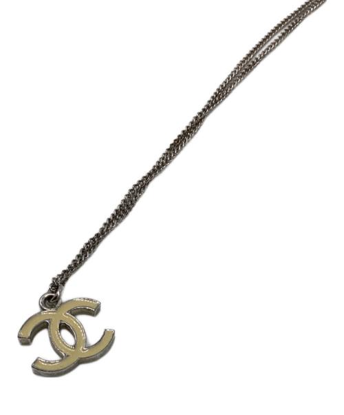 CHANEL（シャネル）CHANEL (シャネル) ココマークネックレス ベージュの古着・服飾アイテム