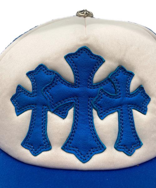 CHROME HEARTS（クロムハーツ）CHROME HEARTS (クロムハーツ) 3セメタリー レザーパッチ クロスボールトラッカー キャップ ホワイト×ブルー サイズ:OSの古着・服飾アイテム