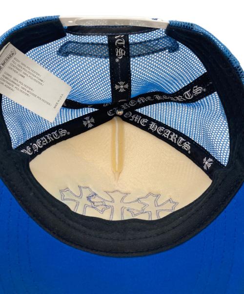 CHROME HEARTS（クロムハーツ）CHROME HEARTS (クロムハーツ) 3セメタリー レザーパッチ クロスボールトラッカー キャップ ホワイト×ブルー サイズ:OSの古着・服飾アイテム