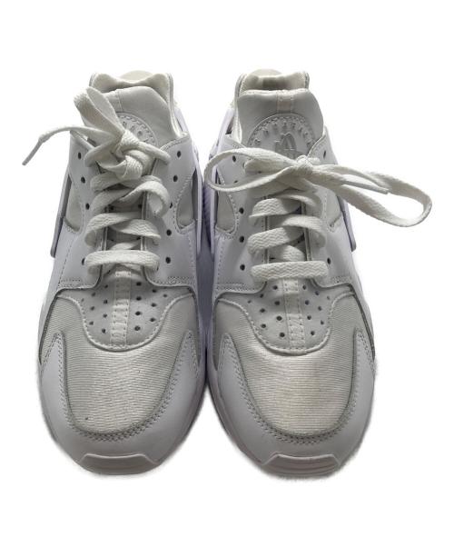NIKE（ナイキ）NIKE (ナイキ) AIR HUARACHE ホワイト サイズ:23.5の古着・服飾アイテム