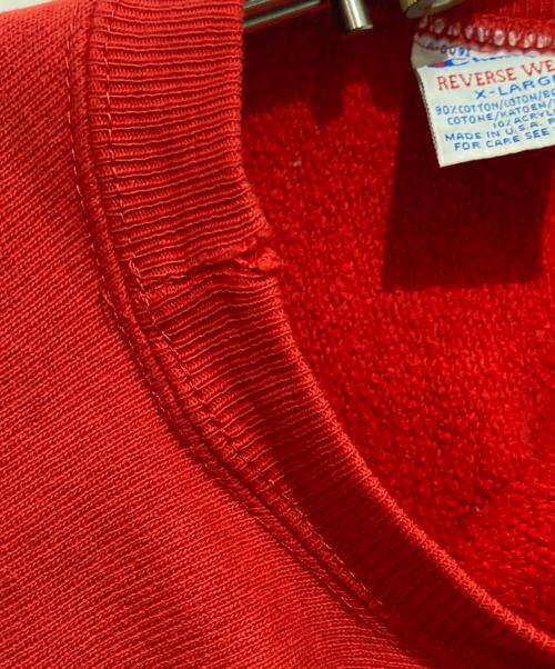 Champion REVERSE WEAVE（チャンピオン リバース ウィーブ）Champion REVERSE WEAVE (チャンピオン リバース ウィーブ) カレッジロゴクルーネックスウェット レッド サイズ:XLの古着・服飾アイテム