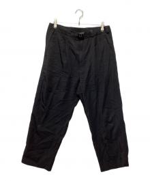 Ujoh（ウジョー）の古着「テープベルト1タックパンツ」｜ブラック