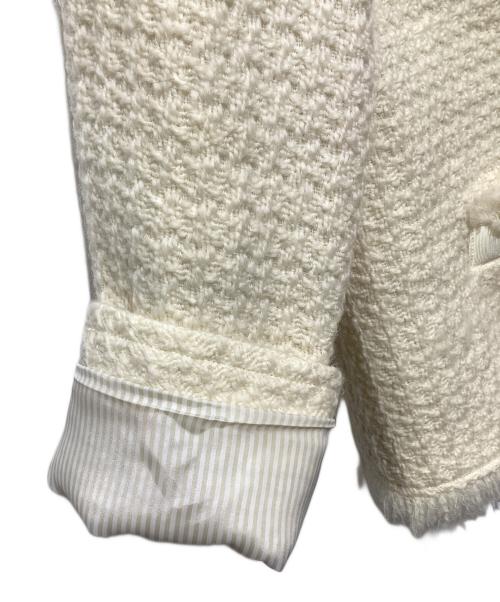 allureville（アルアバイル）allureville (アルアバイル) ノーカラーコート コート ロービングツイードクルーネックジャケット アイボリー サイズ:Mの古着・服飾アイテム