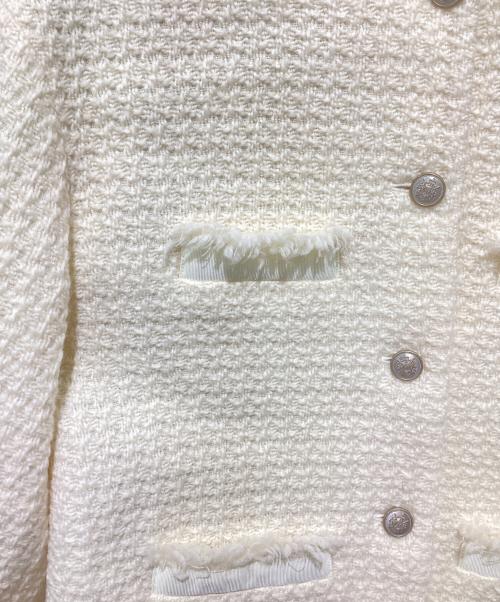 allureville（アルアバイル）allureville (アルアバイル) ノーカラーコート コート ロービングツイードクルーネックジャケット アイボリー サイズ:Mの古着・服飾アイテム