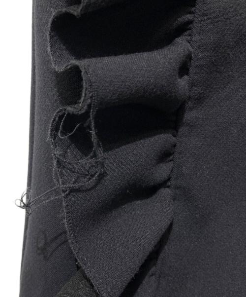 YORI（ヨリ）YORI (ヨリ) 金釦ラッフルポケットブラウス ネイビー サイズ:FREEの古着・服飾アイテム