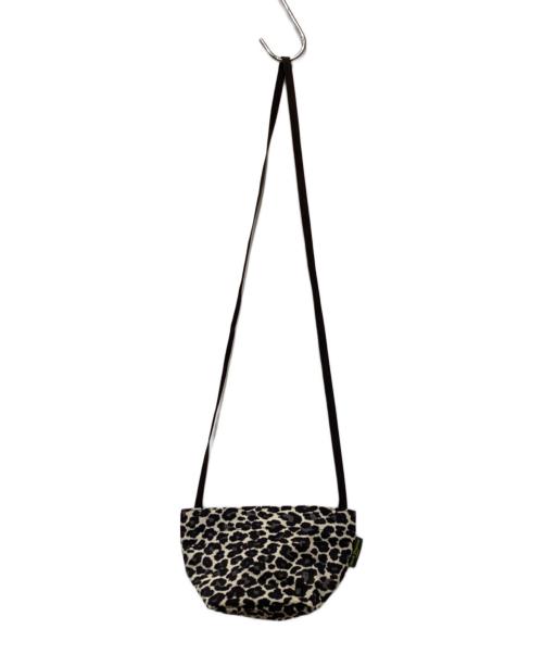 Herve Chapelier（エルベシャプリエ）Herve Chapelier (エルベシャプリエ) ナイロン舟型ショルダーバッグXS ベージュの古着・服飾アイテム