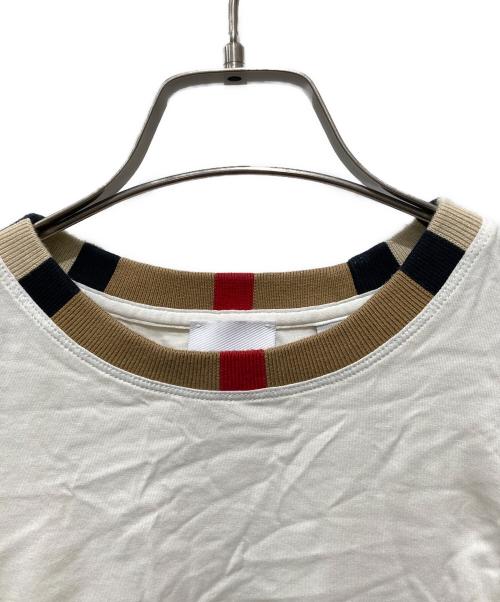 BURBERRY（バーバリー）BURBERRY (バーバリー) 襟ノバチェック クルーネックTシャツ ホワイト サイズ:Mの古着・服飾アイテム