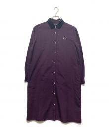 FRED PERRY（フレッドペリー）の古着「ロゴ刺繍シャツワンピース」｜パープル