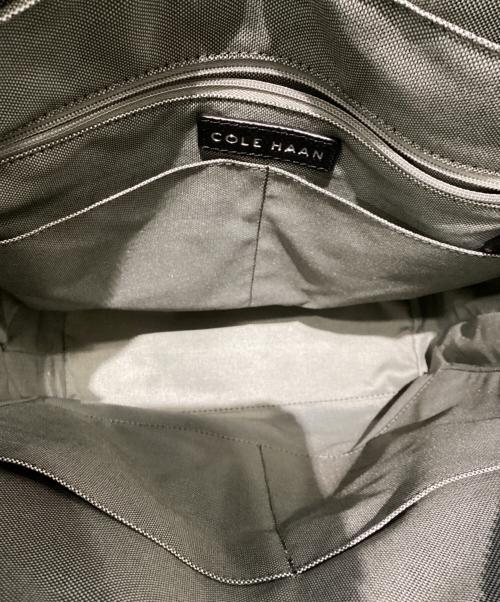 COLE HAAN（コールハーン）COLE HAAN (コールハーン) グランド アンビション スモール コンバーチブル ラックス バックパック ブラックの古着・服飾アイテム