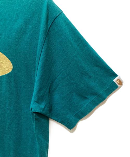 BAPE BY A BATHING APE（ベイプバイアベイシングエイプ）BAPE BY A BATHING APE (ベイプバイアベイシングエイプ) メタリックサルプリントTシャツ グリーン サイズ:Lの古着・服飾アイテム