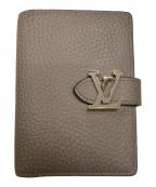 LOUIS VUITTONルイ ヴィトン）の古着「ヴェルティカル ウォレット コンパクト」｜ベージュ
