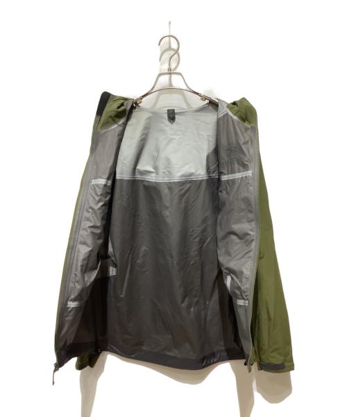 ARC'TERYX（アークテリクス）ARC'TERYX (アークテリクス) Beta SL Hybrid Jacket ジャケット グリーン サイズ:Ｓの古着・服飾アイテム