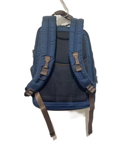 TUMI（トゥミ）TUMI (トゥミ) PARRISH ネイビーの古着・服飾アイテム