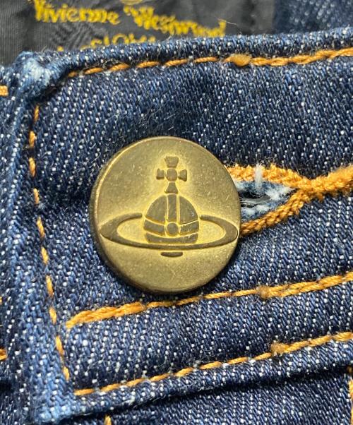 Vivienne Westwood ANGLOMANIA（ヴィヴィアンウエストウッドアングロマニア）Vivienne Westwood ANGLOMANIA (ヴィヴィアンウエストウッドアングロマニア) LEE (リー) デニムショートパンツ ネイビー サイズ:Mの古着・服飾アイテム