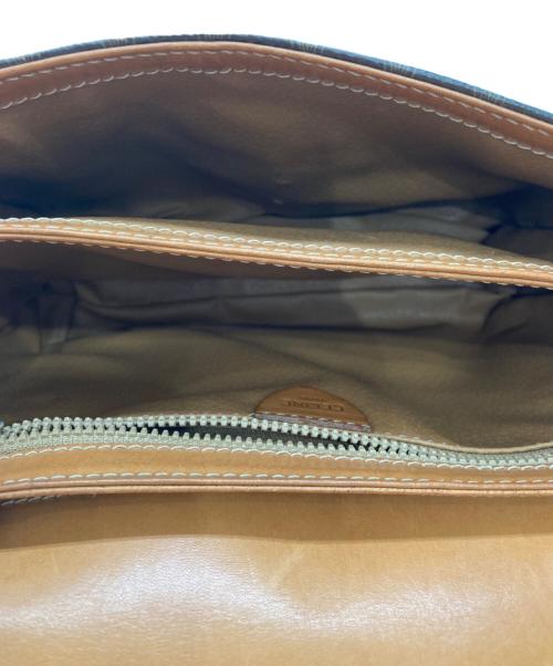CELINE（セリーヌ）CELINE (セリーヌ) ショルダーバッグ ブラウンの古着・服飾アイテム