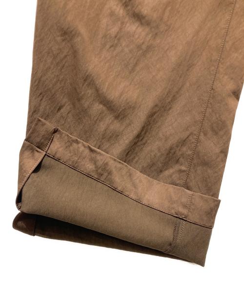 08sircus（ゼロエイトサーカス）08sircus (ゼロエイトサーカス) ミリングサテンスリットパンツ ブラウン サイズ:Ｓの古着・服飾アイテム