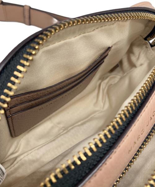 MARC JACOBS（マークジェイコブズ）MARC JACOBS (マークジェイコブズ) The Moto shot 21 ブラウンの古着・服飾アイテム