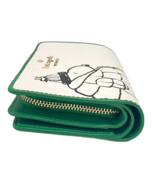 Kate Spade（ケイトスペード）Kate Spade (ケイトスペード) PEANUTS (ピーナッツ) 26ssコラボウォレット ホワイト×グリーンの古着・服飾アイテム