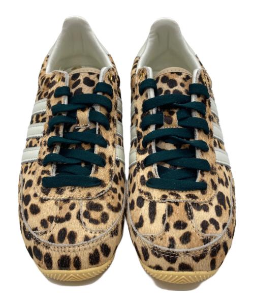 adidas（アディダス）adidas (アディダス) スニーカー ベージュ サイズ:23.5の古着・服飾アイテム