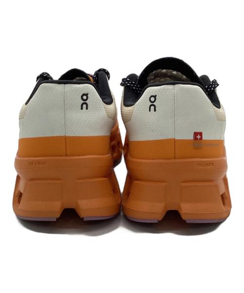 on（オン）on (オン) クラウドモンスター ベージュ×オレンジ サイズ:23.5の古着・服飾アイテム