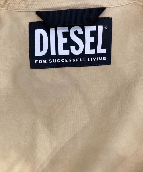 DIESEL（ディーゼル）DIESEL (ディーゼル) ロゴパッチバイカージャケット ベージュ サイズ:Mの古着・服飾アイテム