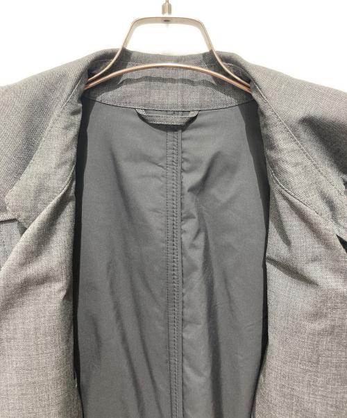 ARMANI COLLEZIONI（アルマーニ コレツィオーニ）ARMANI COLLEZIONI (アルマーニ コレツィオーニ) トレンチコート グレー サイズ:Ｌの古着・服飾アイテム