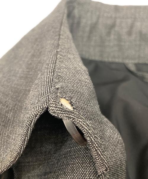 ARMANI COLLEZIONI（アルマーニ コレツィオーニ）ARMANI COLLEZIONI (アルマーニ コレツィオーニ) トレンチコート グレー サイズ:Ｌの古着・服飾アイテム