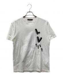 LOUIS VUITTON（ルイ ヴィトン）の古着「フローティング LV プリンテッド Tシャツ」｜ホワイト