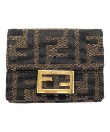 FENDI（フェンディ）の古着「バゲット マイクロ 三つ折り財布」｜ブラウン