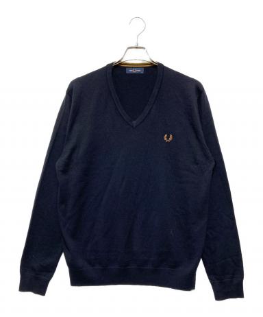 中古・古着通販】FRED PERRY (フレッドペリー) ロゴ刺繍Vネックニット