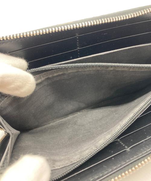 GUCCI（グッチ）GUCCI (グッチ) GGエンボス ラウンドジップウォレット ブラックの古着・服飾アイテム