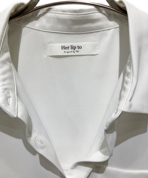 HER LIP TO（ハーリップトゥ）Her lip to (ハーリップトゥ) コンフォートオーバーサイズシャツ ホワイト サイズ:FREEの古着・服飾アイテム