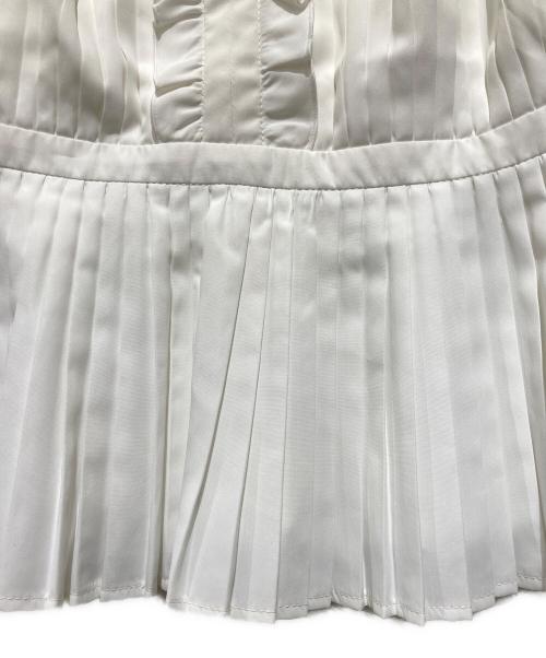 HER LIP TO（ハーリップトゥ）HER LIP TO (ハーリップトゥ) マノンプリーテッドペプラムトップ ホワイト サイズ:Mの古着・服飾アイテム